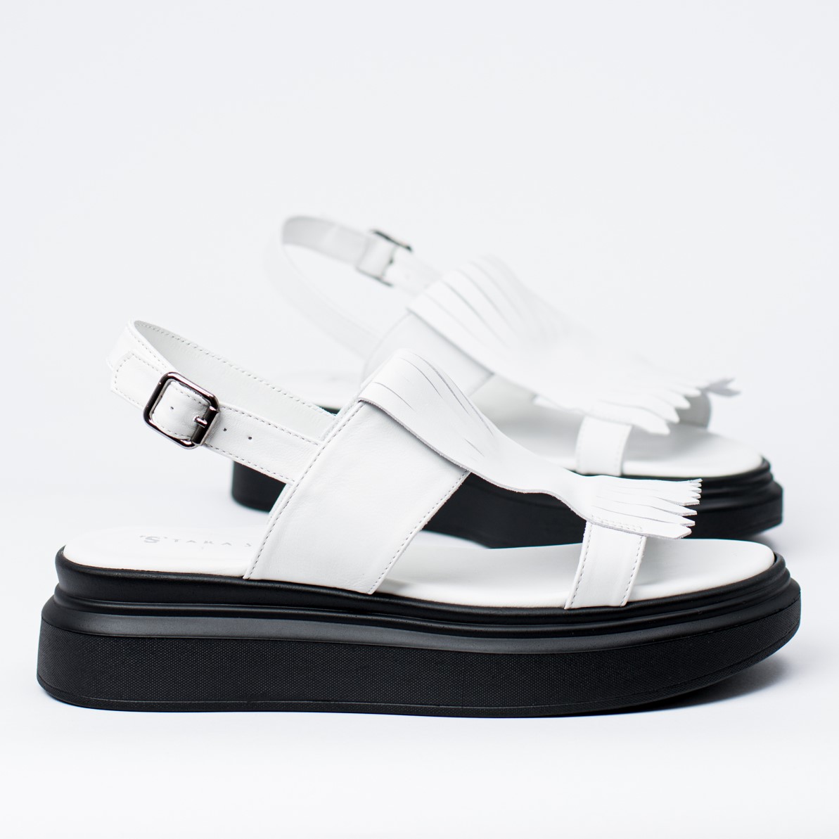 Сандали модел 21241 WHITE