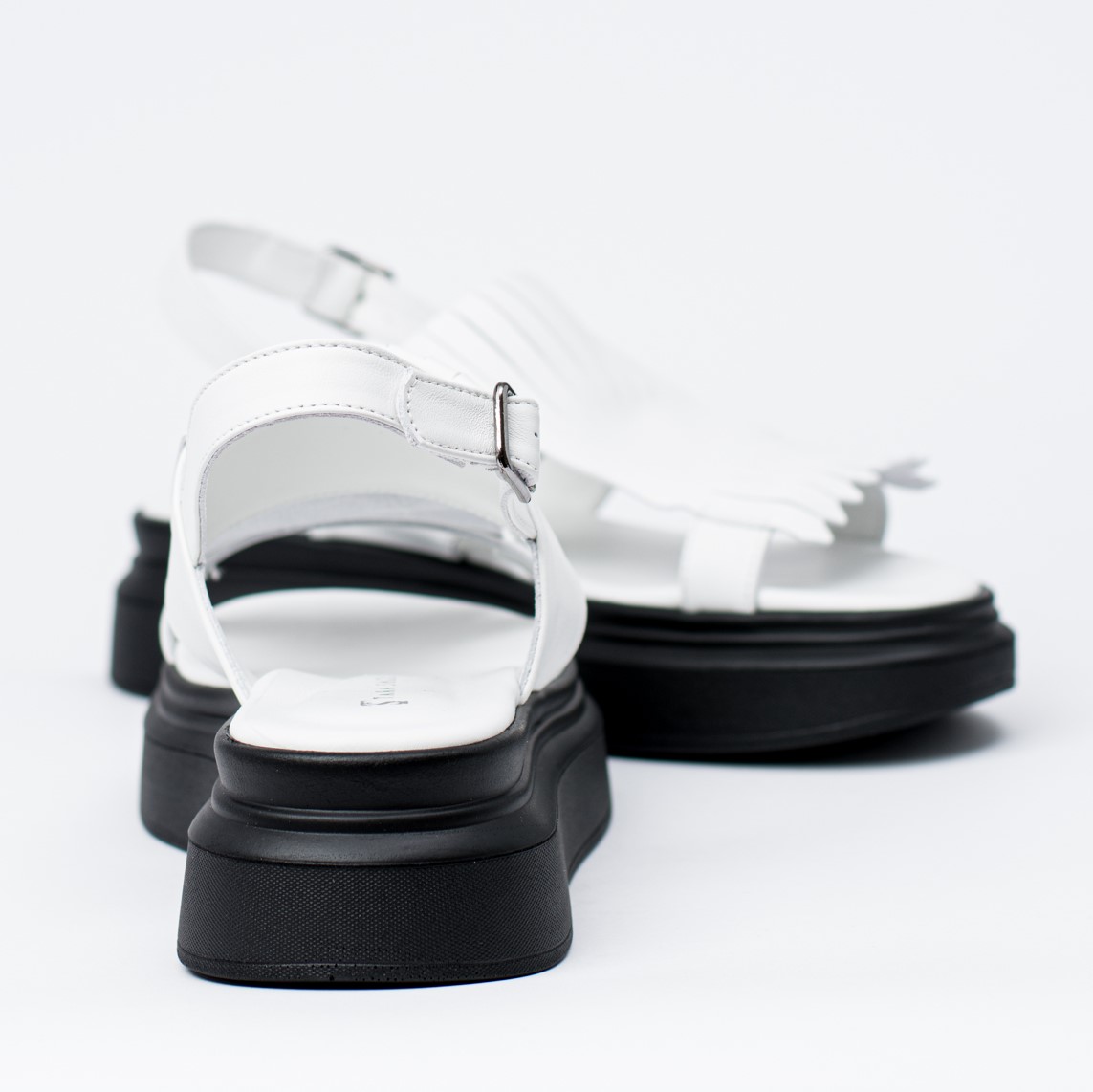 Сандали модел 21241 WHITE