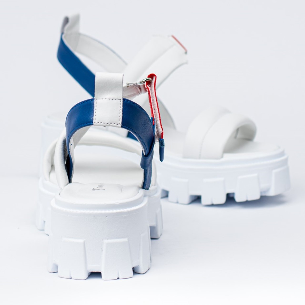 Сандали модел 21242 WHITE&BLUE