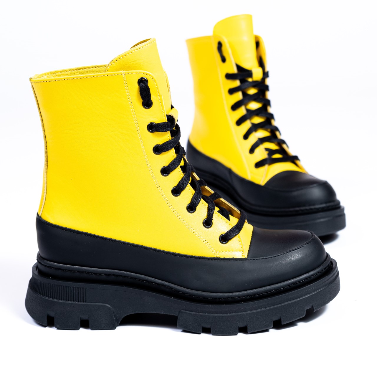 Дамски боти модел 21436 YELLOW