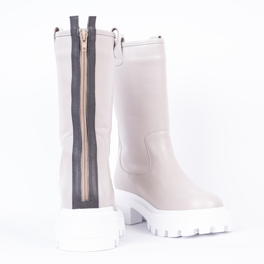 Дамски боти модел TALIA OFF-WHITE